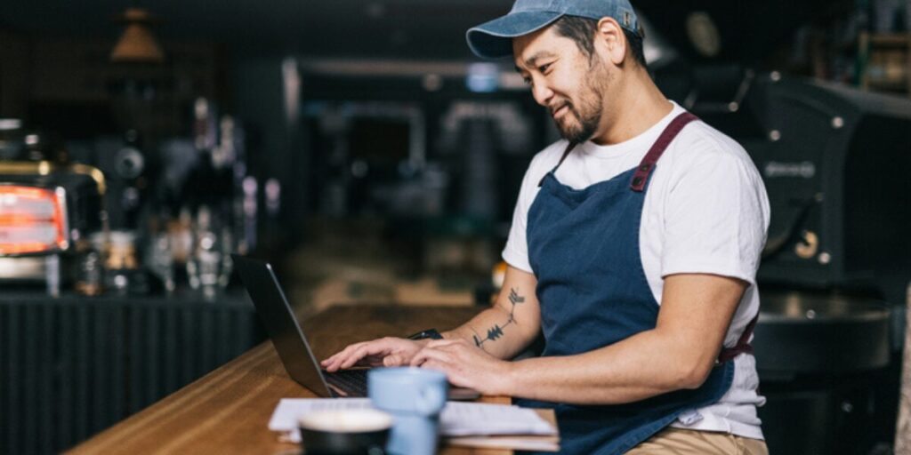 man transferring domain names to Webnames